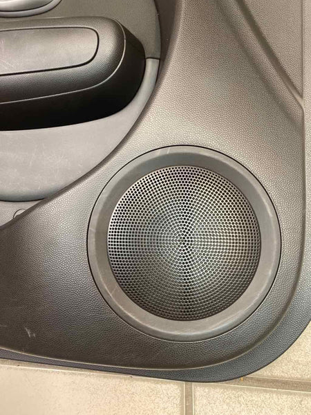 14 19 KIA SOUL LH PANEL DE MOLDURA DE PUERTA DELANTERA IZQUIERDA OEM NEGRO 82307B2030DT1