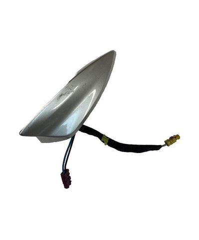 Buick Lacrosse radio antenna fm 15 19 roof shark fin silver WA636R OEM 22955142