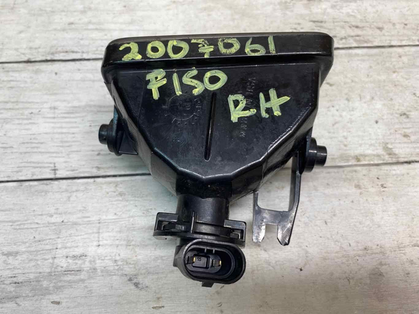 15 20 FORD F150 FRONT RIGHT FOG DRIVING LAMP ASSY OEM RH FL3415200AB