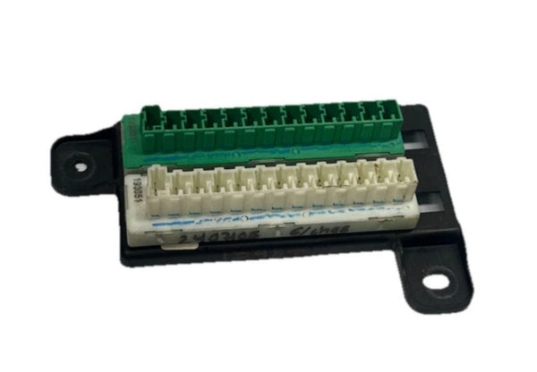 2014 TO 2021 JEEP GRAND CHEROKEE POWER DISTRIBUTION JUNCTION PLATE BRACKET 68169888AA