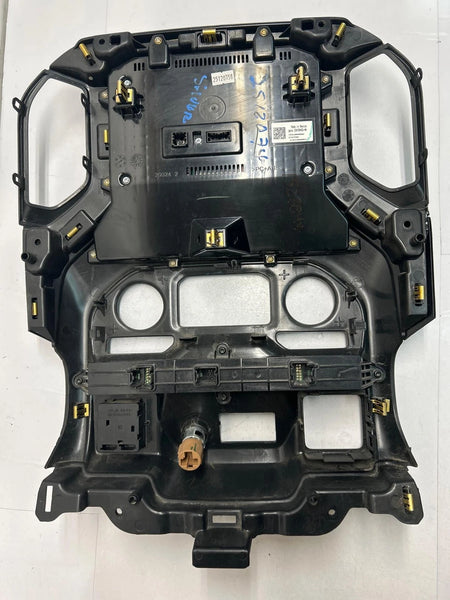 2019 TO 2022 CHEVY SILVERADO 1500 RADIO AM FM DISPLAY & CONTROL PANEL OEM 84743964