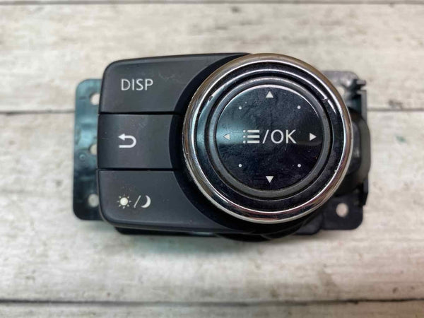 Interruptor multifunción de la consola central delantera Infiniti Q50 2016 OEM 283952V72A