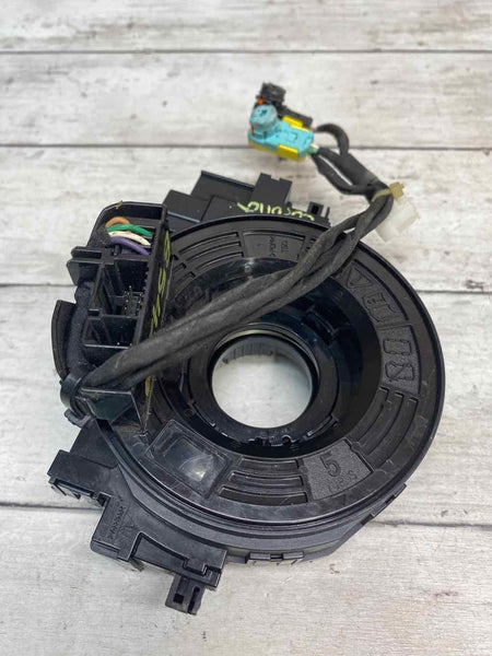 2020 TOYOTA COROLLA HATCHBACK CLOCKSPRING OEM 8430812030 BROKEN PLUGS