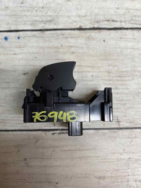 20 22 TOYOTA COROLLA SEDAN FRONTAL DIREITA JANELA PORTA INTERRUPTOR OEM 2721Q90D