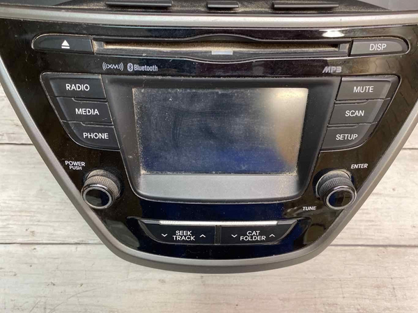14 16 HYUNDAI ELANTRA SEDAN US RADIO DISPLAY SCREEN & RECEIVER OEM 961803X165