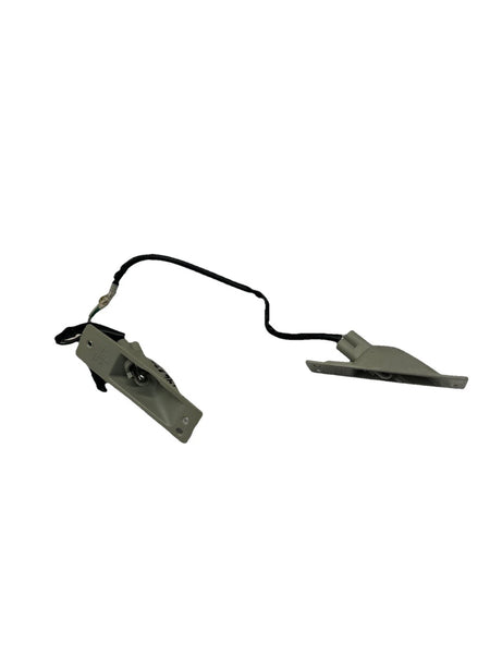 2010 TO 2021 TOYOTA 4RUNNER LICENSE PLATE LIGHT RIGHT SIDE LAMP ASSEMBLY OEM