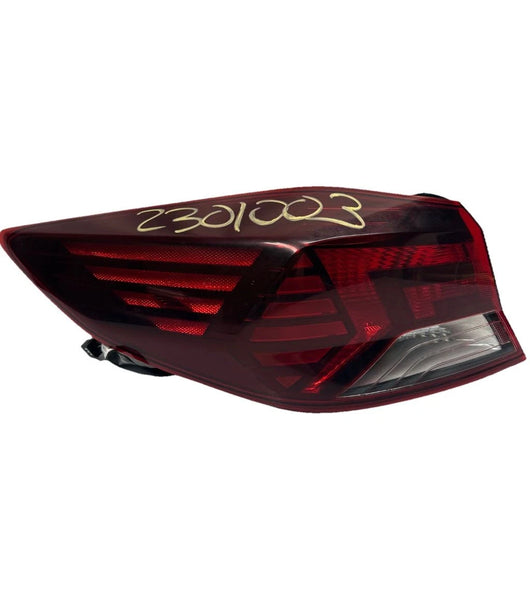 2020 HYUNDAI ELANTRA TAIL LIGHT LEFT SIDE QUARTER PANEL SEDAN OEM 92401F3500
