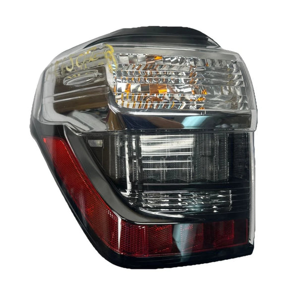 2014 TO 2024 TOYOTA 4RUNNER TAIL LIGHT LEFT SIDE LED ASSEMBLY OEM 8156135392