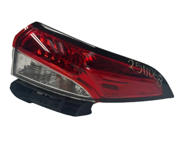 2020 TO 2025 TOYOTA COROLLA TAIL LIGHT QUARTER PANEL RIGHT SIDE SEDAN ASSY