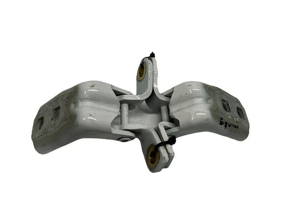 2023 CHEVY EQUINOX DOOR HINGE 80066P SET CODE 140X WHITE FRONT LEFT SIDE OEM