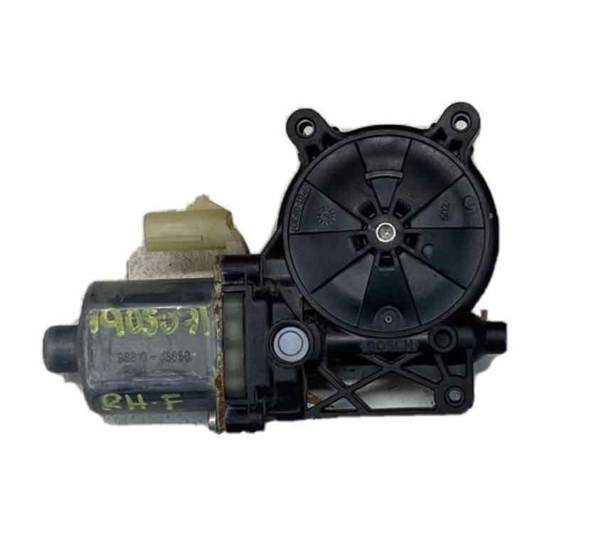 Chevrolet Equinox window motor 2012 to 2017 front right side power OEM 22823481