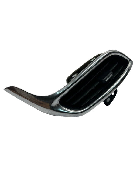 2020 CHEVY EQUINOX AIR VENT CONDITIONER CENTER RIGHT SIDE ASSY OEM 84211437