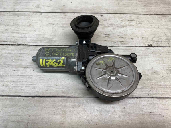 2003 2019 TOYOTA COROLLA RH REAR RIGHT POWER WINDOW MOTOR OEM 85720AE010