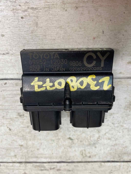 19 20 TOYOTA COROLLA SEDAN OCCUPANT DETECTION CONTROL MODULE UNIT 8995212030