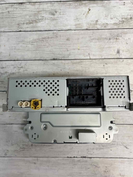 2017 VOLKSWAGEN JETTA NO GLI RECEPTOR DE RÁDIO SEM NAVEGAÇÃO ASSY OEM 561035150A
