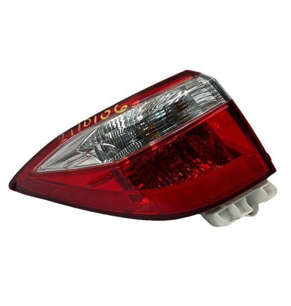 2014 2016 TOYOTA COROLLA TAIL LIGHT QUARTER PANEL LEFT SIDE ASSY OEM 8156002750