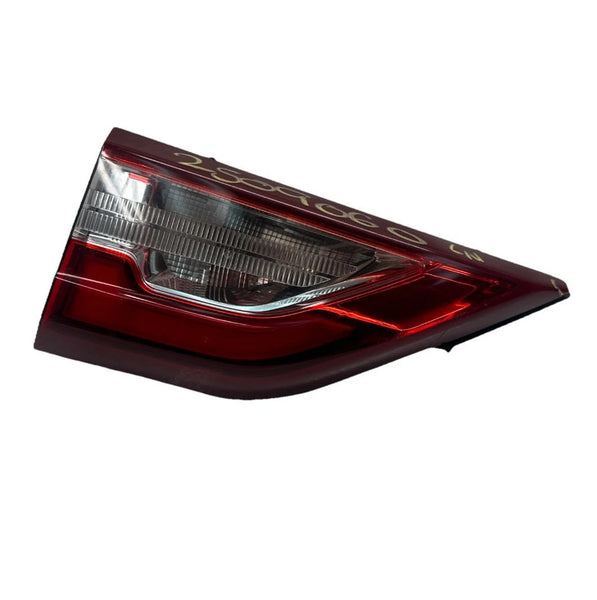 2018 TO 2021 CHEVROLET TRAVERSE TAIL LIGHT LEFT SIDE LID MOUNTED ASSY OEM 84835392