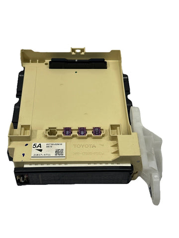 2021 TOYOTA COROLLA JUNCTION BOX FUSE RELAY BLOCK BOX ASSEMBLY OEM 8273002N10