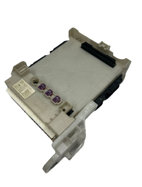 2020 TOYOTA COROLLA JUNCTION BOX CABIN FUSE RELAY BLOCK ASSY OEM 8273012N90