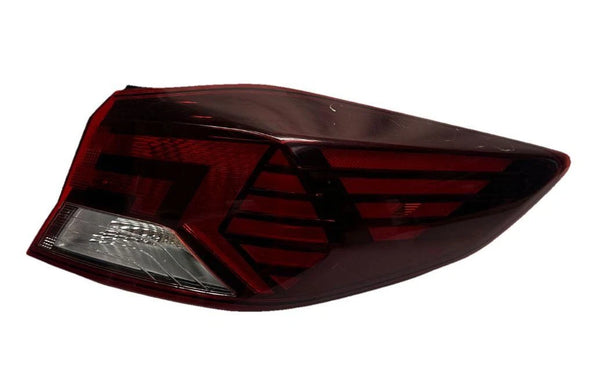 2020 HYUNDAI ELANTRA TAIL LIGHT RIGHT SIDE QUARTER INCANDESCENT 92402F2510 SEDAN