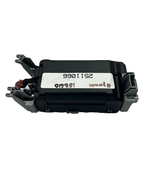 2019 CHEVROLET EQUINOX JUNCTION BOX CABIN FUSE RELAY BLOCK ASSEMBLY