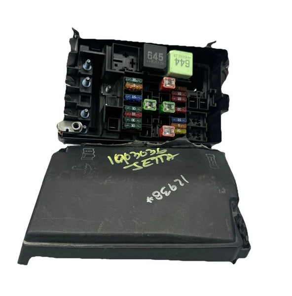 2015 TO 2018 VOLKSWAGEN JETTA ENGINE FUSE BOX BLOCK RELAY ASSY OEM 5C0937819L