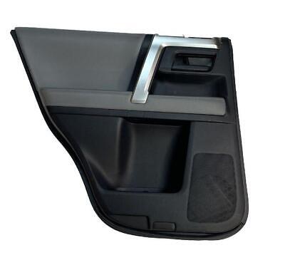 10 13 TOYOTA 4RUNNER SR5 RAR PANEL DE MOLDURA DE PUERTA IZQUIERDA CUERO GRIS OEM 6764035C20C3