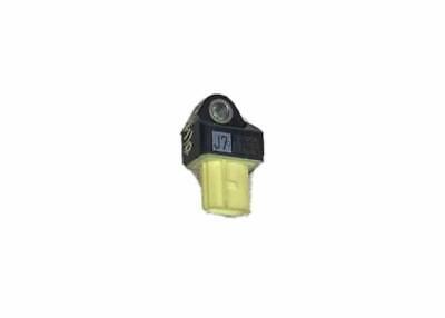 SENSOR DE IMPACTO DE COLISÃO TRASEIRO DIREITO OU ESQUERDO 2020 TOYOTA COROLLA OEM 8983128040