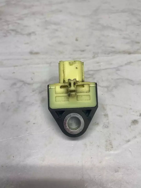 2014 15 16 17 18 19 TOYOTA COROLLA SENSOR DE IMPACTO DELANTERO O TRASERO IZQUIERDO O DERECHO OEM 8917347050