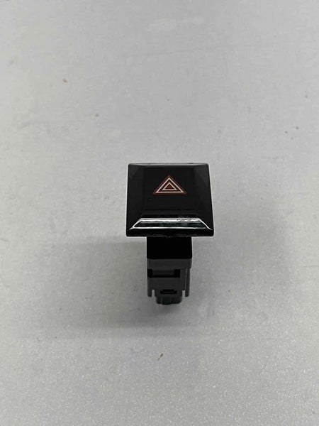 2020 TO 2023 TOYOTA COROLLA HAZARD SWITCH EMEGERNCY LIGHT CONTROL ASSY OEM 15F448