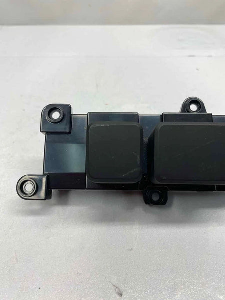2018 HYUNDAI SANTA FE DASH SWITCH HEATED SWITCH LEFT SIDE ASSY OEM 933154ZAA0