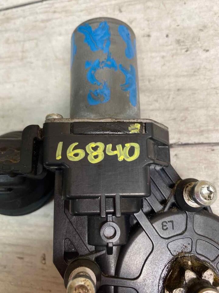 Nissan Kicks window motor 2018 to 2022 front left driver side OEM