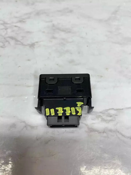 20 21 22 23 HYUNDAI SONATA WIRELESS CHARGING INDICATOR LIGHT ASSY OEM 95580L1000