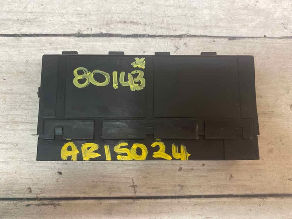 TOYOTA 4RUNNER 2017 INTEGRATION RELAY CONTROL MODULE 8264160080 BRACKET BROKEN