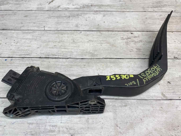 Conjunto de pedal de acelerador para Jeep Wrangler 2012 OEM 53032868AB