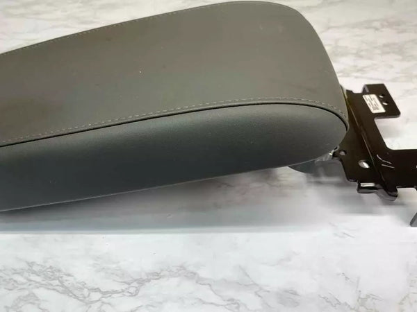 20 21 22 HYUNDAI SONATA CENTER CONSOLE ARM REST GRAY LEATHER OEM 84660L0000NNB