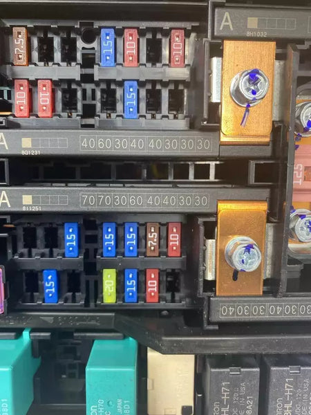 2018 TO 2020 HONDA ACCORD ENGINE FUSE BOX TURBO 1.5L AT ASSY OEM 32200TVAA50