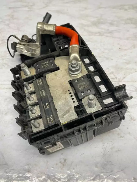 18 19 20 21 22 23 CHEVROLET EQUINOX CAIXA DE JUNÇÃO MOTOR BATERIA FUSÍVEL RELÉ OEM 84237808
