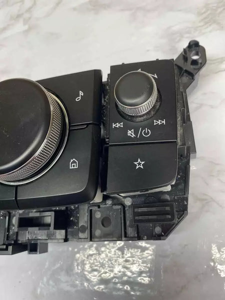 20 21 22 23 MAZDA CX-30 RADIO AM FM CONTROLADOR DE RADIO MONTADO EN EL TABLERO OEM BDGF66CM0B