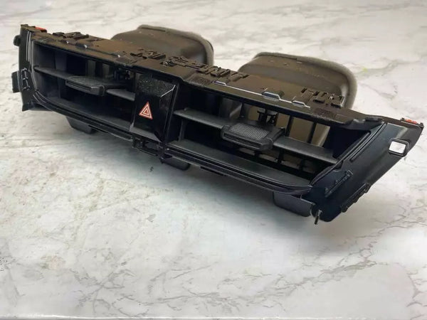 20 21 22 23 TOYOTA COROLLA AC VENT HVAC DASH CENTER CONSOLE VENT ASSY OEM 5567002780