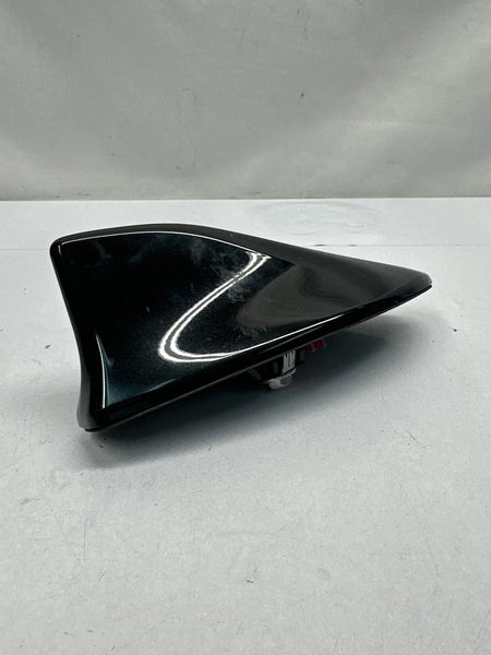 2020 TOYOTA COROLLA RADIO ANTENNA FM ROOF SHARK FIN SEDAN JAPAN BUILT 8676033190