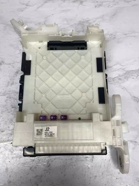 2023 TOYOTA COROLLA CROSS JUNCTION BOX FUSE RELAY BLOCK ASSEMBLY OEM 827300A210