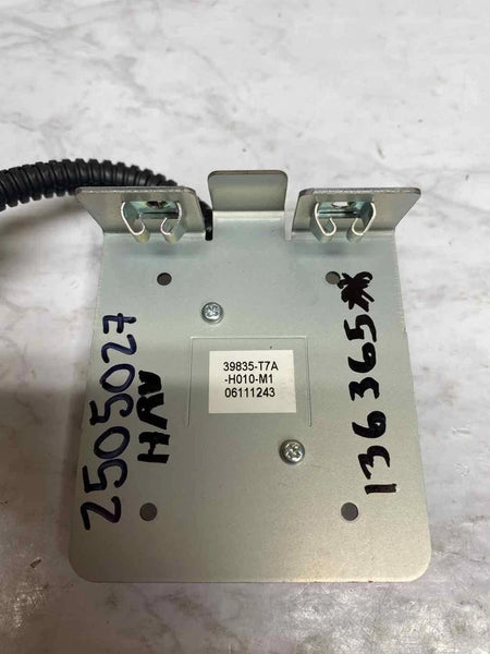 2016 TO 2022 HONDA HRV RADIO ANTENNA FM W/O NAVIGATION CRYSTAL BLACK OEM 39835T7AH010