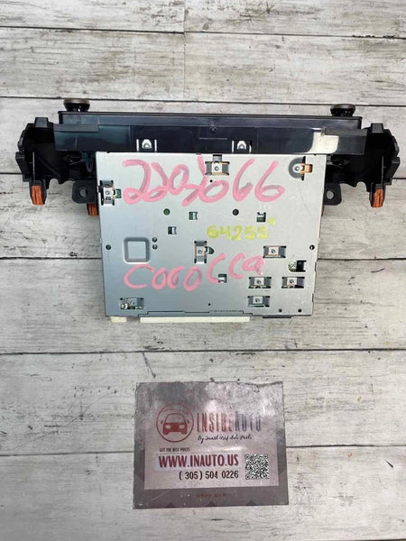 2021 TOYOTA COROLLA RADIO AM FM DISPLAY SCREEN & RECEIVER SED ASSY OEM 8614012610
