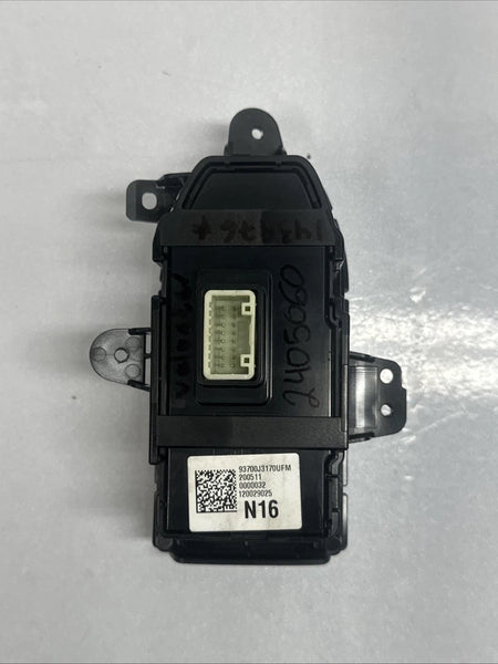 2019 TO 2020 HYUNDAI VELOSTER DASH SWITCH CRASH PAD CONTROL SWITCH OEM 93700J3170UFM