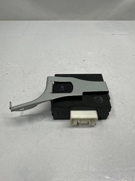 2013 TOYOTA TUNDRA HAZARD WARNING LIGHT CONTROL MODULE UNIT OEM 819800C010