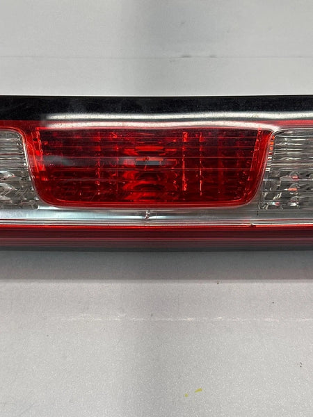 2019 TO 23 CHEVROLET SILVERADO 1500 PICKUP 3RD BRAKE LIGHT AVOIDANCE LAMP ASSY OEM