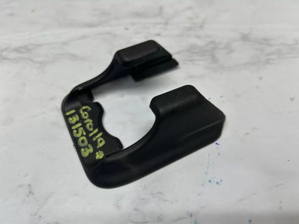 2020 21 22 23 TOYOTA COROLLA ASIENTO DELANTERO LADO IZQUIERDO TAPA DEL EXTREMO DE LA VÍA DELANTERA INTERIOR 7212347060