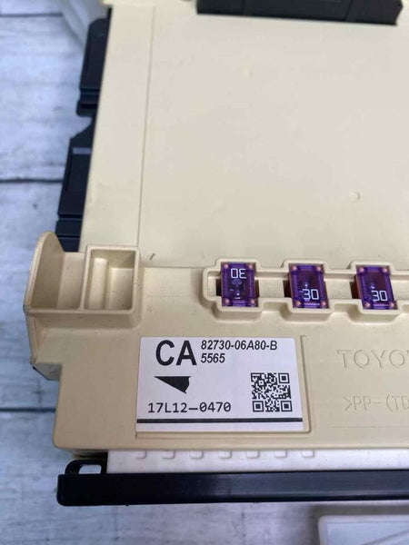 Toyota Camry junction box 2018 block fuse relay assy OEM 8273006A80