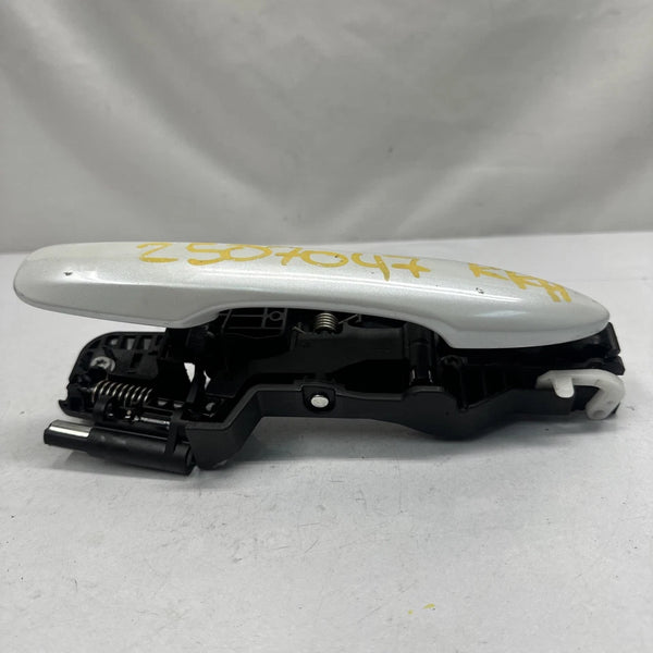 20 TO 24 TOYOTA COROLLA OUTSIDE DOOR HANDLE REAR RIGHT SIDE 6920312170 089 WHITE